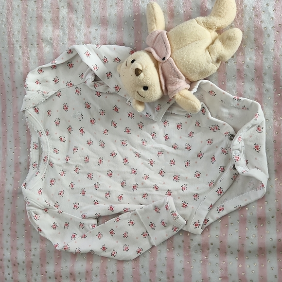 GAP One Pieces Baby Gap 36 Months Baby Girl Longsleeve Onesie